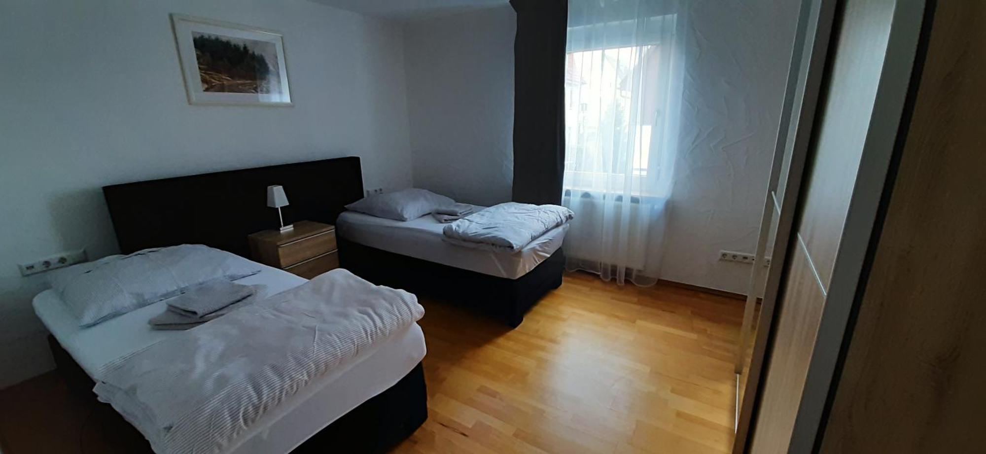 Fewo Reutlingen Heinestrasse OG Zimmer foto